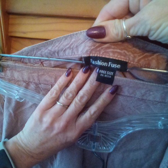 Wrap around skirt - Picture 4 of 4